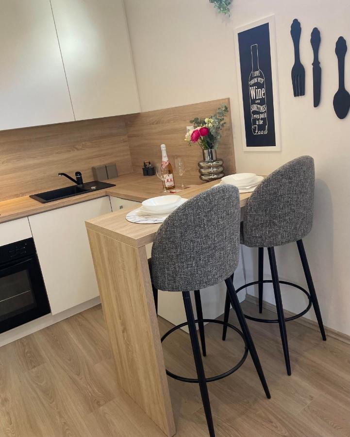 Apartman S M4 With The View Кали Екстериор снимка