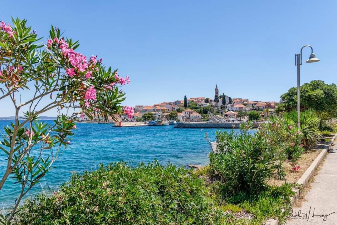 Apartman S M4 With The View Кали Екстериор снимка