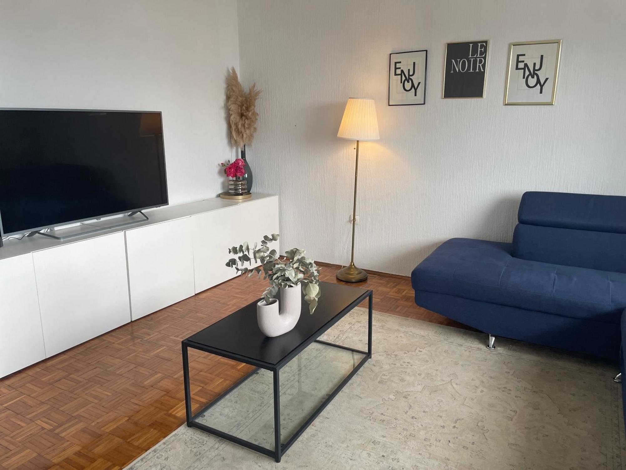 Apartman S M4 With The View Кали Екстериор снимка