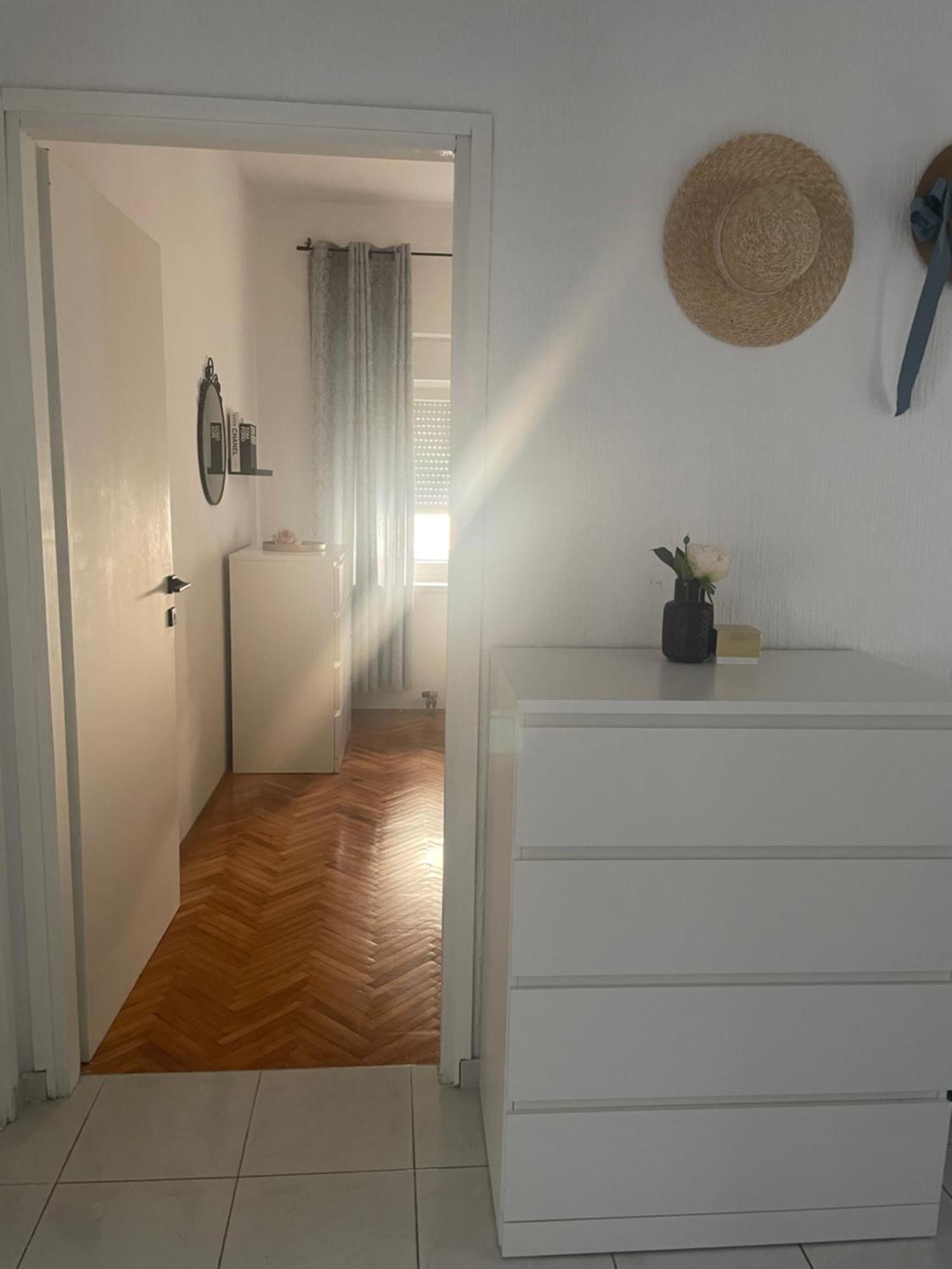 Apartman S M4 With The View Кали Екстериор снимка